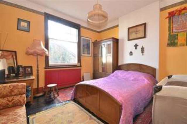  Image of 5 bedroom Detached house for sale in Ridgeway Road Redhill RH1 at Redhill Surrey Redhill, RH1 6PQ