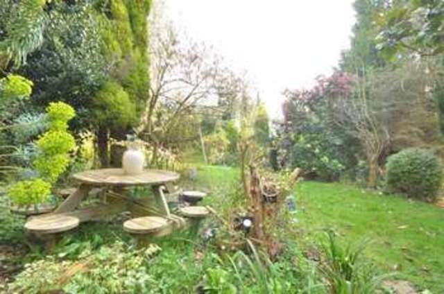  Image of 5 bedroom Detached house for sale in Ridgeway Road Redhill RH1 at Redhill Surrey Redhill, RH1 6PQ