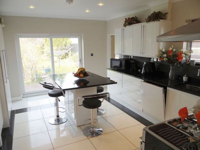 Image of 4 bedroom Detached house for sale in Ringstead Road Heacham King