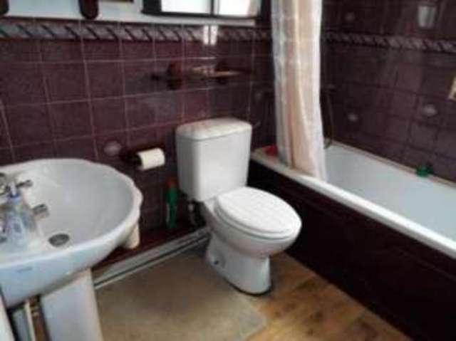  Image of 2 bedroom Maisonette for sale in Rock Street Wellingborough NN8 at Wellingborough Northamptonshire Wellingborough, NN8 4LW