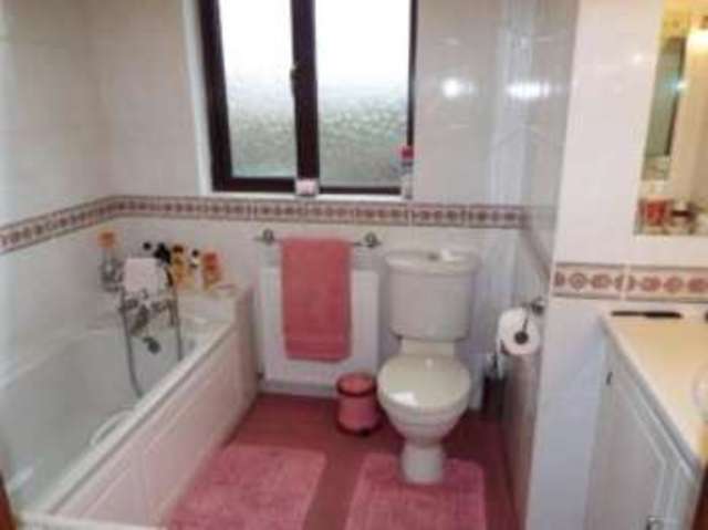  Image of 3 bedroom End of Terrace for sale in Dagenham Road Rush Green Romford RM7 at Romford Rush Green Rush Green, RM7 0DD