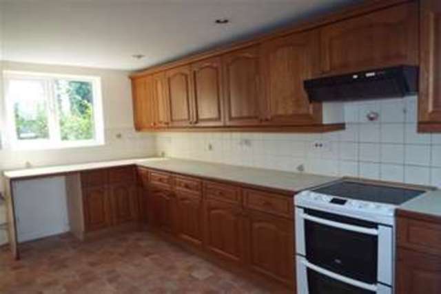  Image of 3 bedroom Detached house to rent in Great Bridge Road Romsey SO51 at Romsey, SO51 0HB