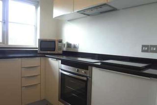  Image of 2 bedroom Flat to rent in Rosamund Close South Croydon CR2 at South Park Hill Rd  South Croydon, CR2 7EW
