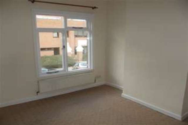  Image of 2 bedroom Semi-Detached house to rent in Rose Road Harborne Birmingham B17 at Birmingham, B17 9LJ