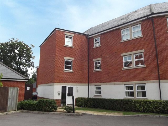  Image of 2 bedroom Maisonette to rent in Rossby Shinfield Reading RG2 at Shinfield Reading Shinfield, RG2 9FS
