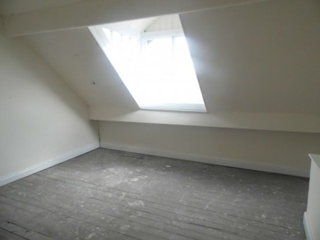  Image of 3 bedroom Terraced house for sale in Rossendale Road Burnley BB11 at Burnley Hapton, BB11 5DQ