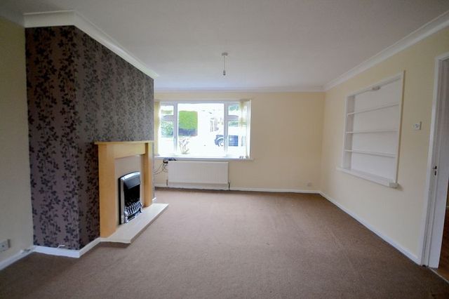  Image of 4 bedroom Semi-Detached house to rent in Rowley View West Bromwich B70 at Rowley View  West Bromwich, B70 8QR