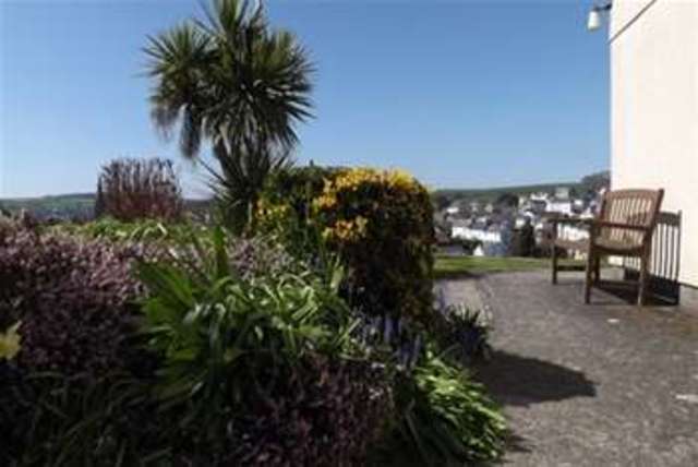  Image of 2 bedroom Flat to rent in Saffron Park Kingsbridge TQ7 at Kingsbridge, TQ7 1RN