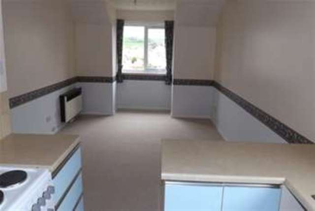  Image of 2 bedroom Flat to rent in Saffron Park Kingsbridge TQ7 at Kingsbridge, TQ7 1RN