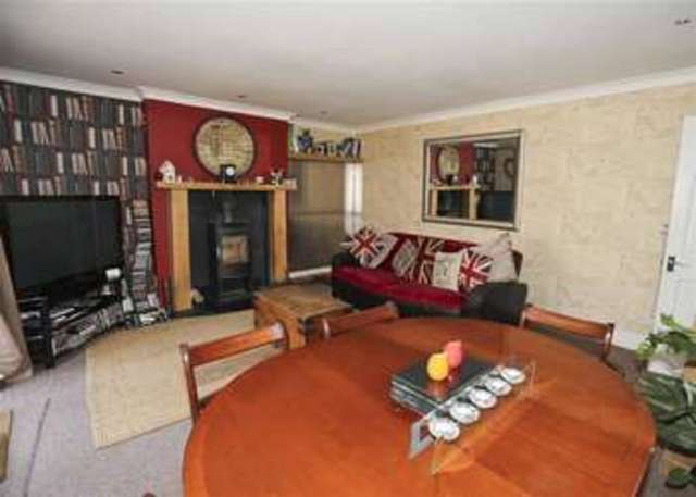  Image of 3 bedroom Detached house for sale in Salvington Hill Worthing BN13 at High Salvington Worthing Worthing, BN13 3AT