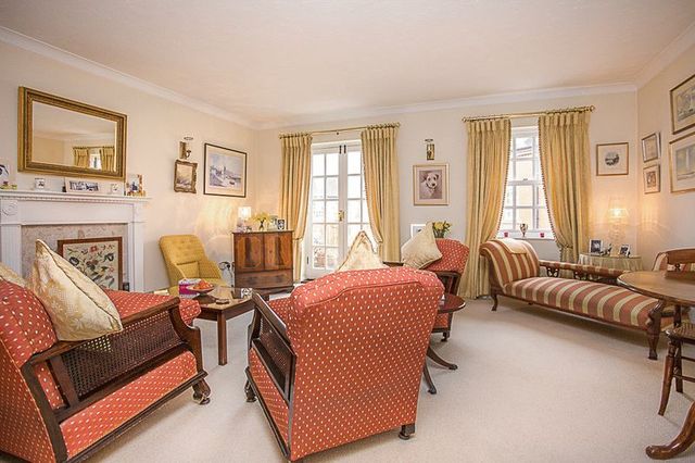  Image of 3 bedroom Terraced house for sale in School Lane Emsworth PO10 at School Lane  Emsworth, PO10 7ED