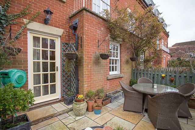  Image of 3 bedroom Terraced house for sale in School Lane Emsworth PO10 at School Lane  Emsworth, PO10 7ED