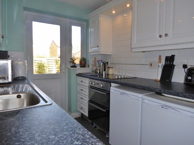  Image of 3 bedroom Terraced house for sale in Sea Kings Fareham PO14 at Sea Kings  Fareham, PO14 3SX
