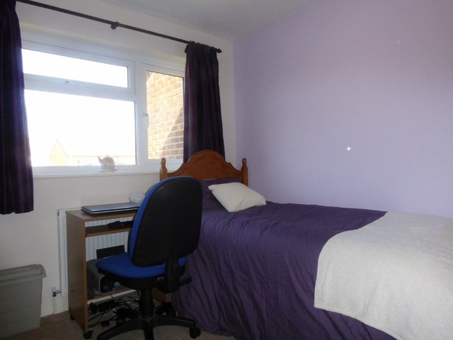  Image of 3 bedroom Terraced house for sale in Sea Kings Fareham PO14 at Sea Kings  Fareham, PO14 3SX
