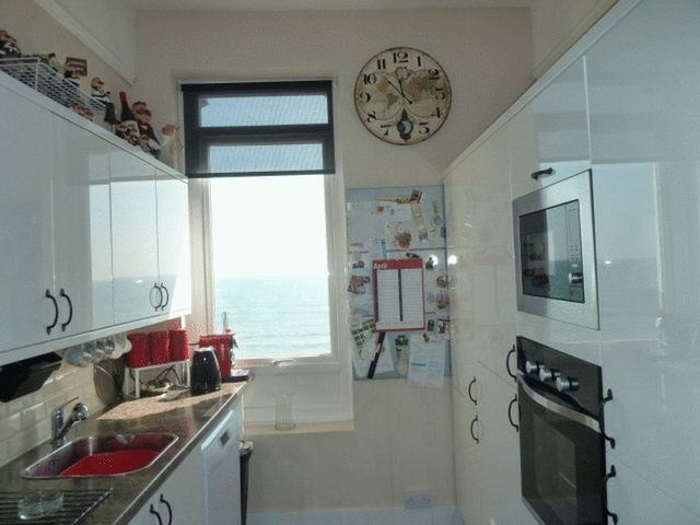  Image of 2 bedroom Flat for sale in Sea Lawn Terrace Dawlish EX7 at Sea lawn Terrace  Dawlish, EX7 0AD
