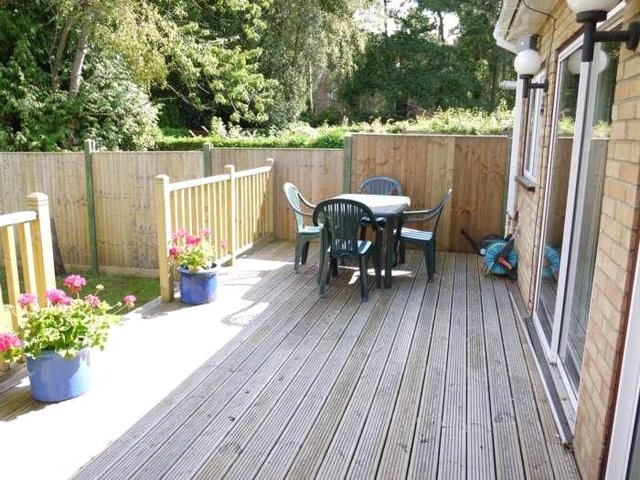  Image of 3 bedroom Detached house for sale in Segsbury Grove Bracknell RG12 at Bracknell Berkshire Easthampstead, RG12 9JL