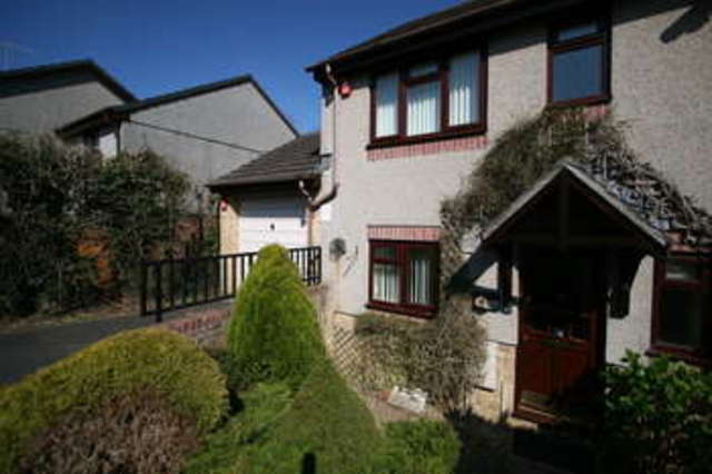  Image of 3 bedroom End of Terrace for sale in Sennen Close Torpoint PL11 at Torpoint Torpoint, PL11 2JJ