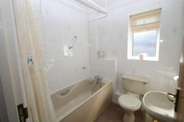  Image of 3 bedroom End of Terrace for sale in Sennen Close Torpoint PL11 at Torpoint Torpoint, PL11 2JJ