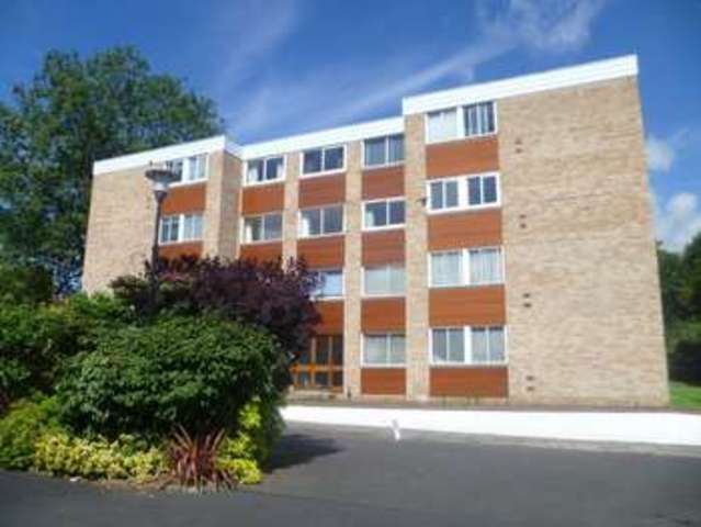  Image of 1 bedroom Flat to rent in Shortlands Grove Bromley BR2 at Shortlands Kent Hayes, BR2 0ND
