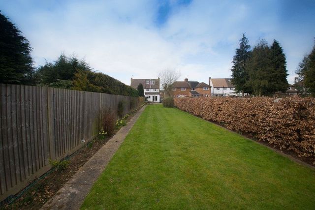  Image of 3 bedroom Semi-Detached house for sale in Sleapshyde Lane Smallford St. Albans AL4 at Sleapshyde Lane Smallford St. Albans, AL4 0SB
