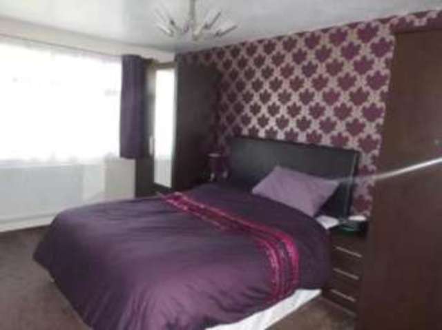  Image of 3 bedroom Terraced house for sale in Sneyd Lane Bloxwich Walsall WS3 at Walsall West Midlands Bloxwich, WS3 2LS