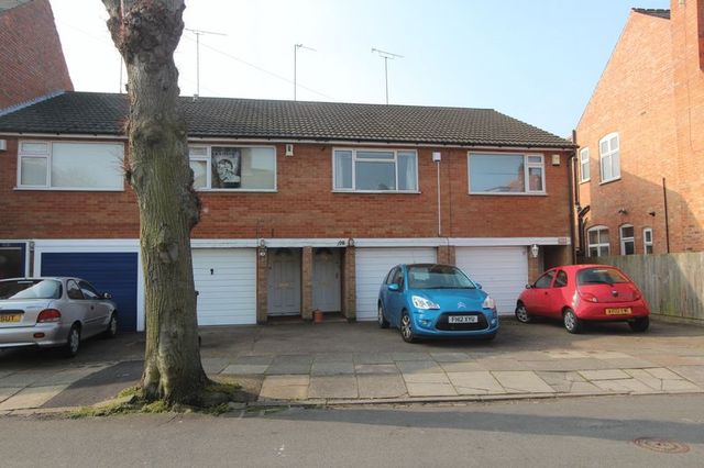  Image of 2 bedroom Terraced house to rent in South Knighton Road Leicester LE2 at South Knighton Road  Leicester, LE2 3LQ