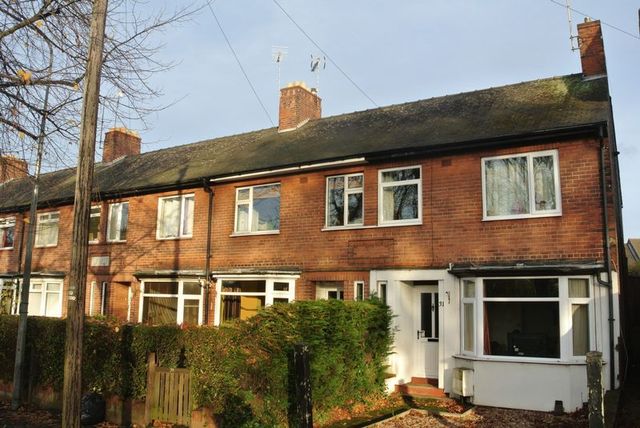  Image of 3 bedroom Semi-Detached house to rent in South Parade Grantham NG31 at South Parade  Grantham, NG31 6HT
