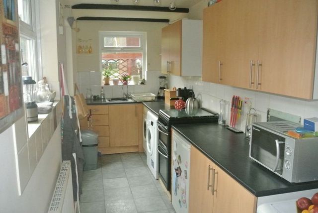  Image of 3 bedroom Semi-Detached house to rent in South Parade Grantham NG31 at South Parade  Grantham, NG31 6HT