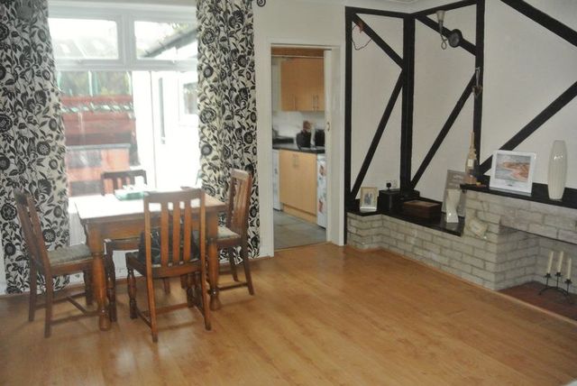  Image of 3 bedroom Semi-Detached house to rent in South Parade Grantham NG31 at South Parade  Grantham, NG31 6HT