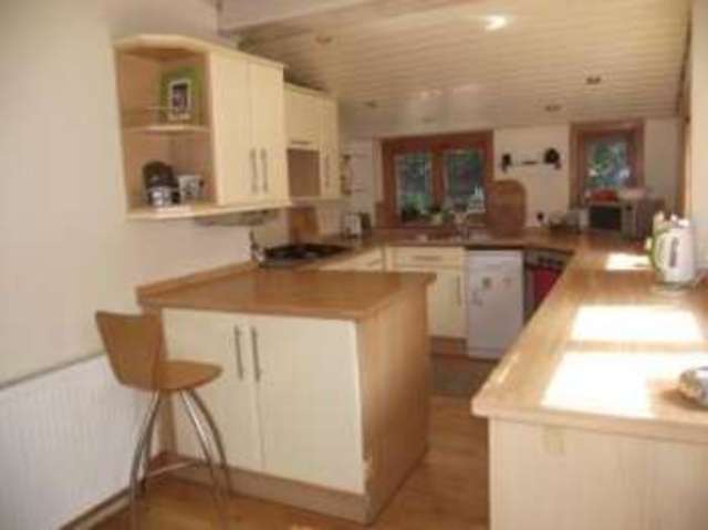  Image of 3 bedroom Detached house for sale in Meadowmead Avenue Southampton SO15 at Southampton Hampshire Millbrook, SO15 4LX
