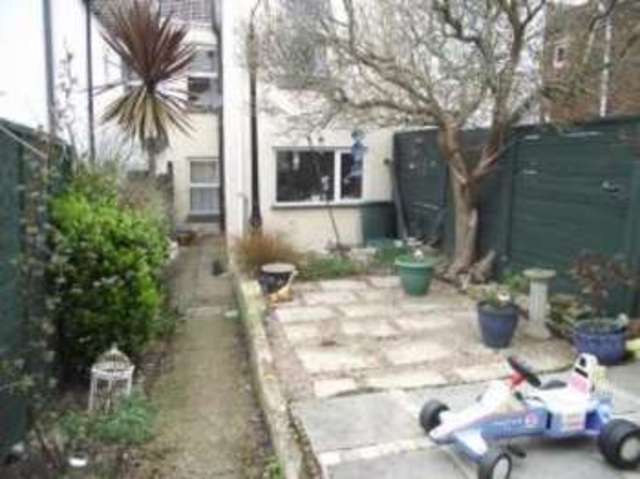  Image of 3 bedroom Terraced house for sale in Mortimer Road Southampton SO19 at Southampton Hampshire Itchen, SO19 2HH