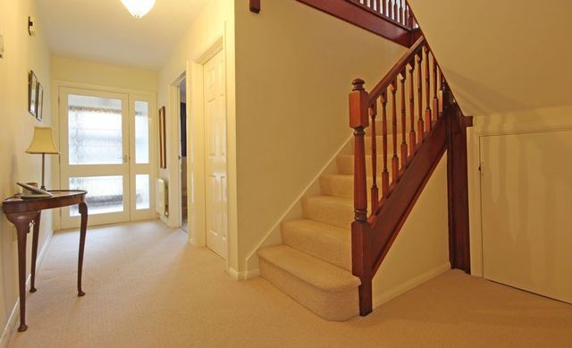  Image of 4 bedroom Detached house for sale in Southfield Close Scraptoft Leicester LE7 at Southfield Close Scraptoft Leicester, LE7 9UR