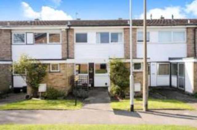  Image of 3 bedroom Terraced house for sale in Sparrow Drive Orpington BR5 at Orpington  Petts Wood, BR5 1RY