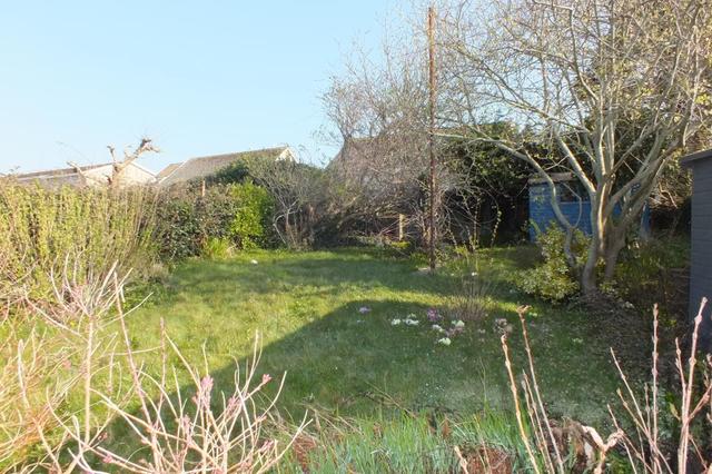  Image of 2 bedroom Bungalow for sale in The Ridgeway Saundersfoot SA69 at Saundersfoot Pembrokeshire Saundersfoot, SA69 9JZ