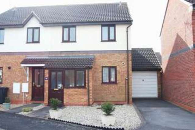  Image of 3 bedroom Semi-Detached house for sale in Springfield Road Alcester B49 at SPRINGFIELD ROAD  ALCESTER, B49 6BN