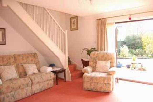  Image of 3 bedroom Semi-Detached house for sale in Springfield Road Alcester B49 at SPRINGFIELD ROAD  ALCESTER, B49 6BN