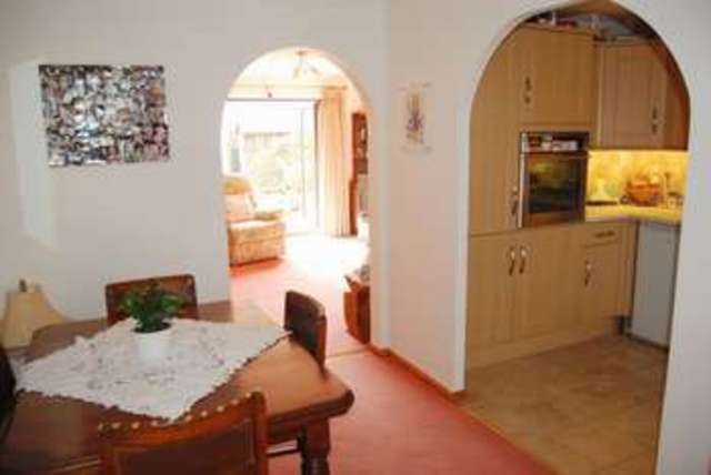 Image of 3 bedroom Semi-Detached house for sale in Springfield Road Alcester B49 at SPRINGFIELD ROAD  ALCESTER, B49 6BN
