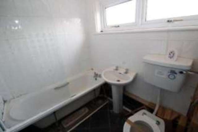  Image of 3 bedroom Maisonette for sale in Spruce Road Cumbernauld Glasgow G67 at Cumbernauld Glasgow Abronhill, G67 3DX