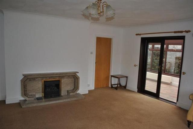  Image of 3 bedroom Bungalow to rent in St. Clears Carmarthen SA33 at St Clears  Carmarthen, SA33 4NA