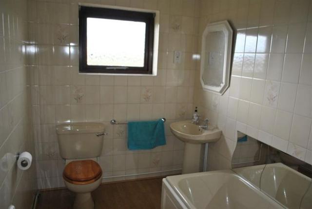  Image of 3 bedroom Bungalow to rent in St. Clears Carmarthen SA33 at St Clears  Carmarthen, SA33 4NA