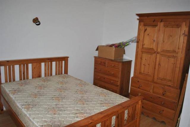  Image of 3 bedroom Bungalow to rent in St. Clears Carmarthen SA33 at St Clears  Carmarthen, SA33 4NA