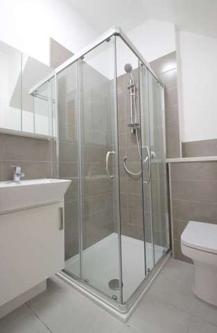  Image of Studio flat to rent in St. James Road Sutton SM1 at St James Road Sutton Sutton, SM1 2TJ