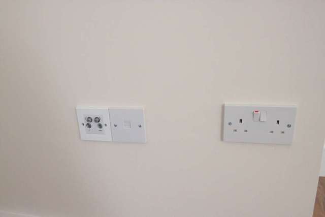  Image of Studio flat to rent in St. James Road Sutton SM1 at St James Road Sutton Sutton, SM1 2TJ