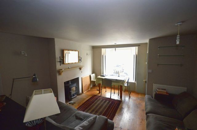  Image of 3 bedroom Cottage to rent in St. James Street South Petherton TA13 at St James Street  South Petherton, TA13 5BS