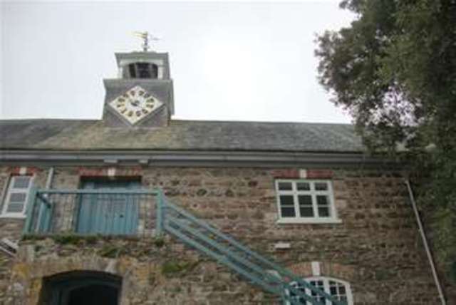  Image of 3 bedroom Flat to rent in Antony Estate Antony Estate Torpoint PL11 at Torpoint, PL11 2QA
