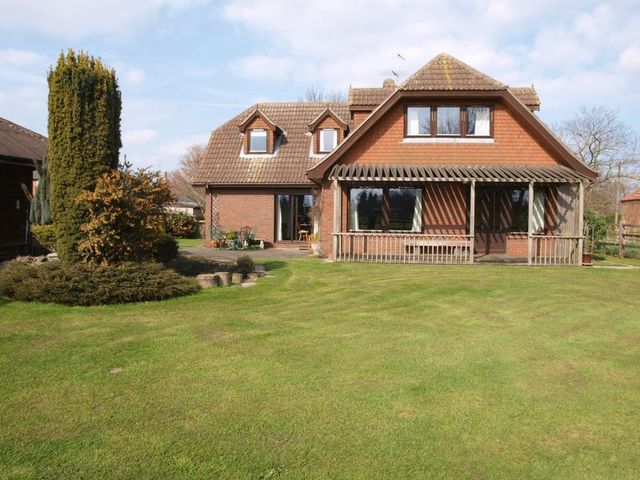  Image of 5 bedroom Detached house for sale in Station Road Collingham Newark NG23 at Station Road Collingham Newark, NG23 7RA