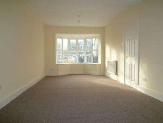  Image of 3 bedroom Terraced house to rent in Station Road Pontnewydd Cwmbran NP44 at Cwmbran, NP44 1NZ