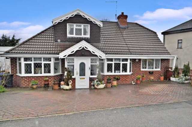  Image of 3 bedroom Detached house for sale in Stradbroke Road Woodhouse Sheffield S13 at Sheffield South Yorkshire Sheffield, S13 8SL