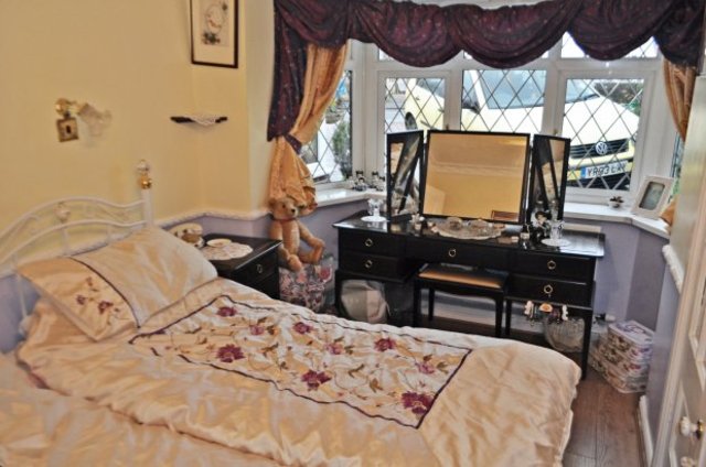  Image of 3 bedroom Detached house for sale in Stradbroke Road Woodhouse Sheffield S13 at Sheffield South Yorkshire Sheffield, S13 8SL