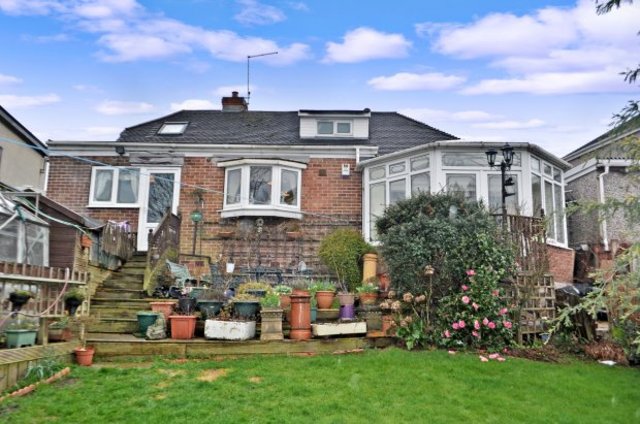  Image of 3 bedroom Detached house for sale in Stradbroke Road Woodhouse Sheffield S13 at Sheffield South Yorkshire Sheffield, S13 8SL